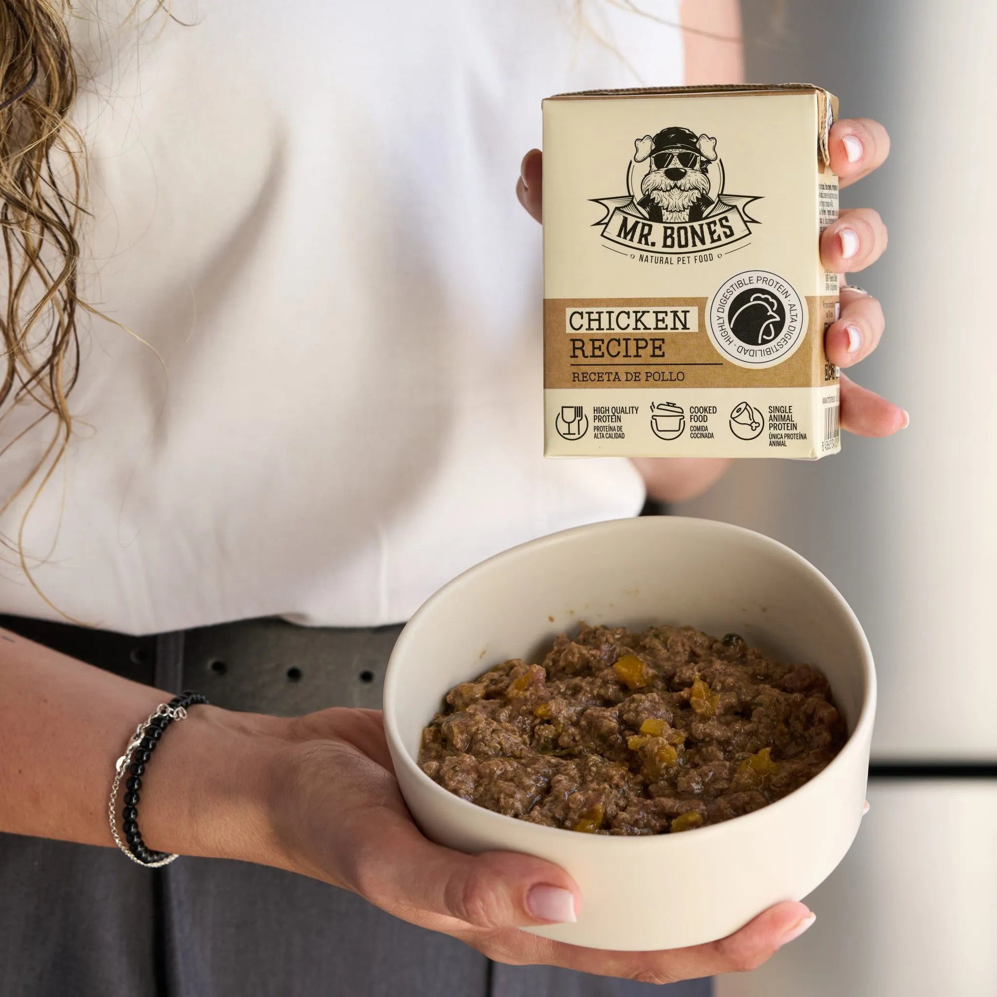 Mr. Bones - Pui și Legume - Hrană Gătită pentru Câini - 375g